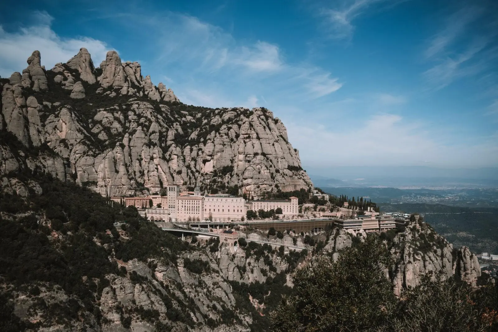 Vista panotamica del Monastero di Montserrat