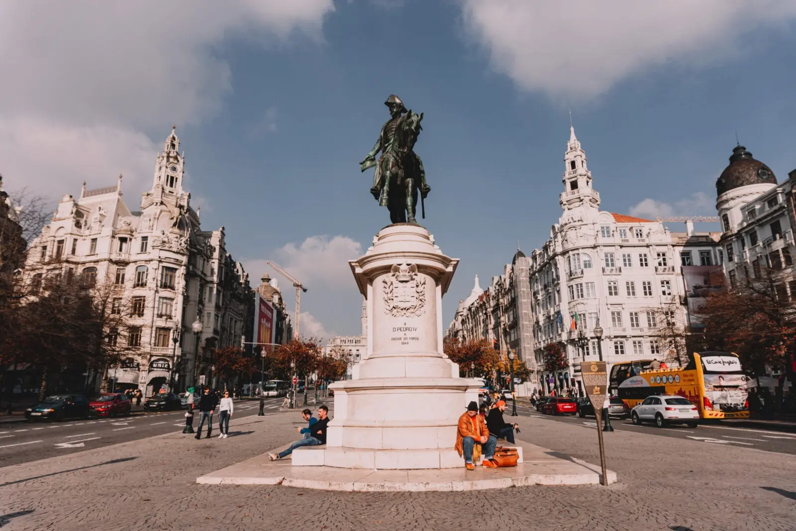 Avenida dos Aliados e Praça da Liberdade