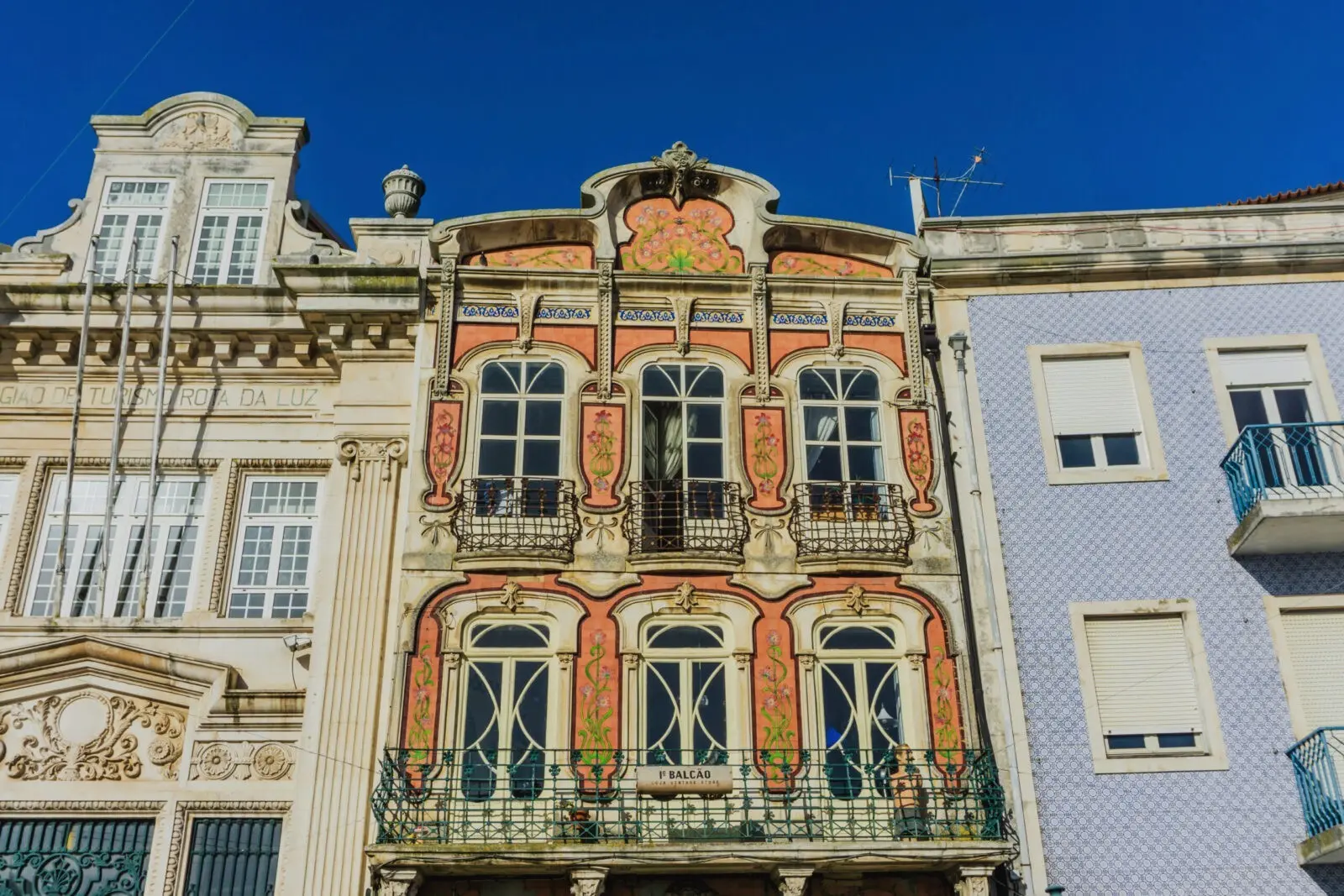 Casette decorate in stile Art Nouveau