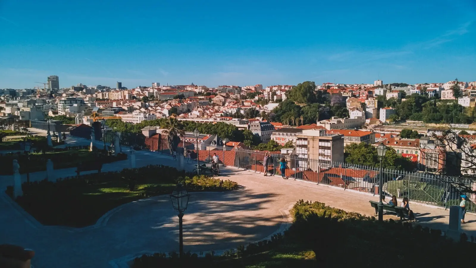 Tra i quartieri di Lisbona, il Bairro alto, foto generale di un panorama